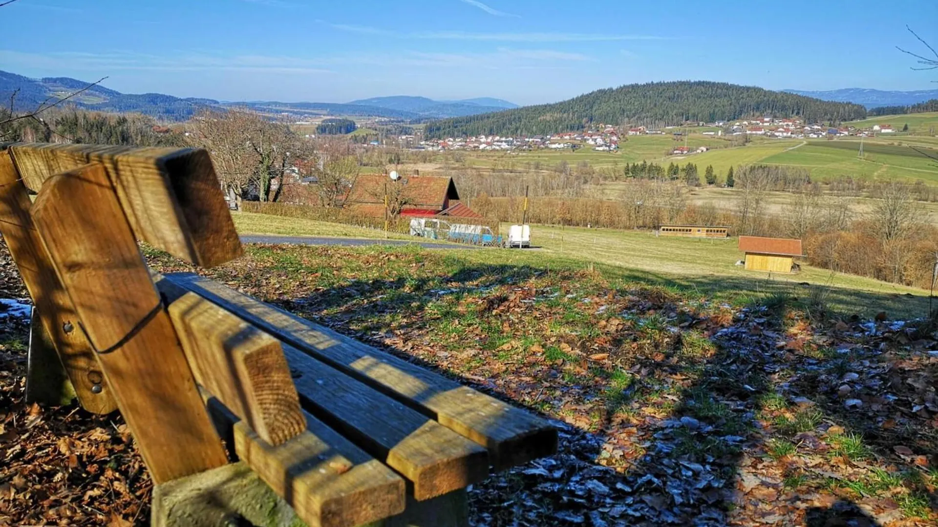Cozy Apartment In Ruhmannsfelden With Swimming Pool Achslach